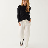 Women's Black Fitted Cashmere Crewneck Rolled Hem Pullover Sweater Front View 2