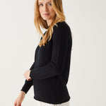 Women's Black Fitted Cashmere Crewneck Rolled Hem Pullover Sweater Side View