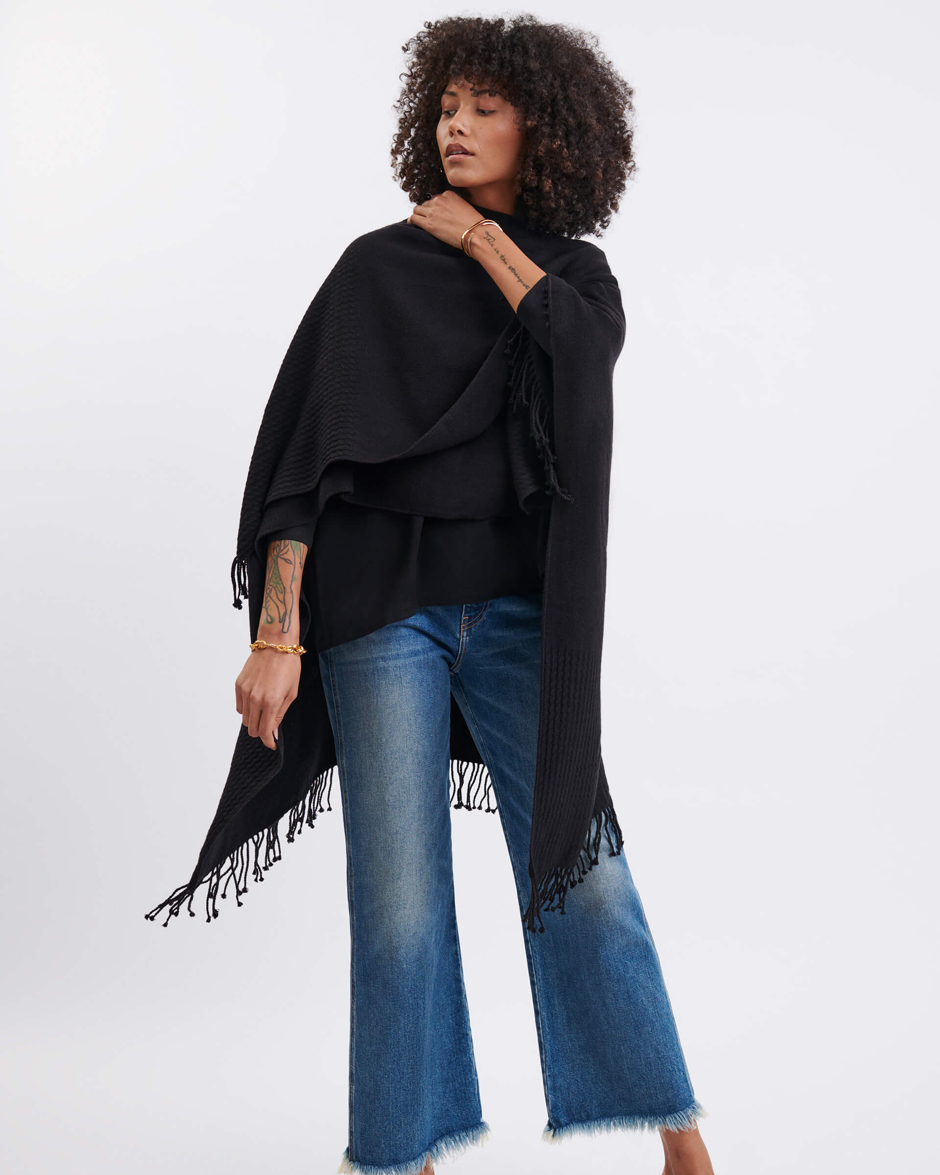 Women's One Size Black Travel Wrap Front View Swing Drape Over Shoulder